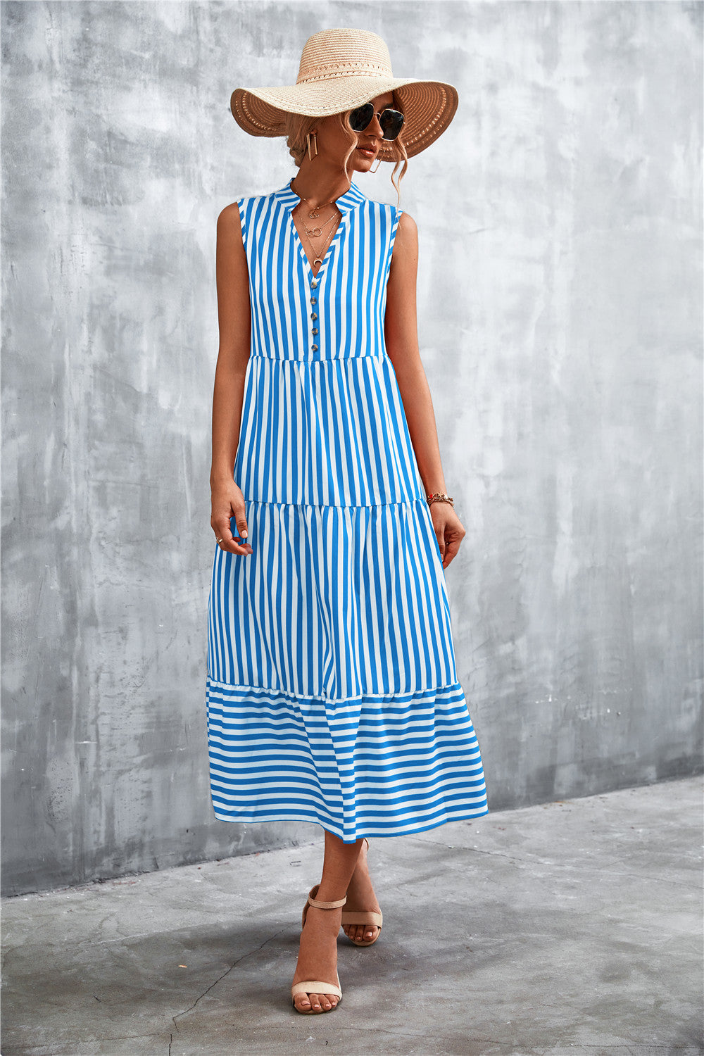 Damen Maxikleid mit gestreiftem Design, durchgehendem Knopfverschluss und voluminösem Saum Sovae