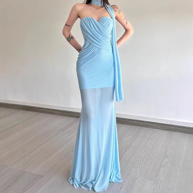 Damen Elegant geschnittenes Maxikleid mit asymmetrischem Ausschnitt und figurformendem Design Sovae