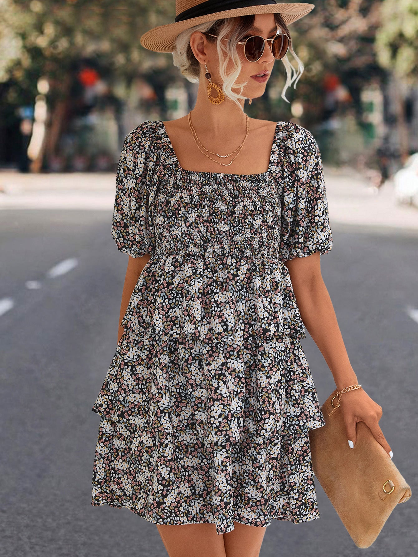 Damen Minikleid mit schwingendem Volant und eleganten Puffärmeln Sovae