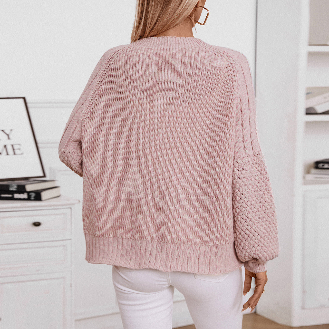 Damen Strickjacke mit strukturierten Ärmeln und Holzknopfdetails Sovae