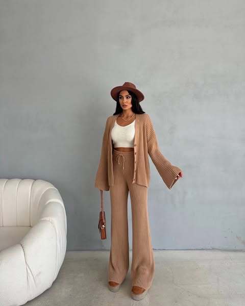 Damen lässiges Strick-Loungewear-Set mit Knopfleiste und weitem Schnitt Sovae