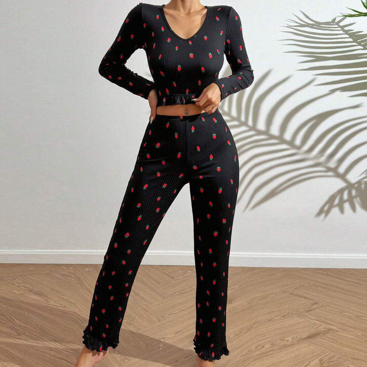 Damen Loungewear Set mit fröhlichem Erdbeerprint Sovae