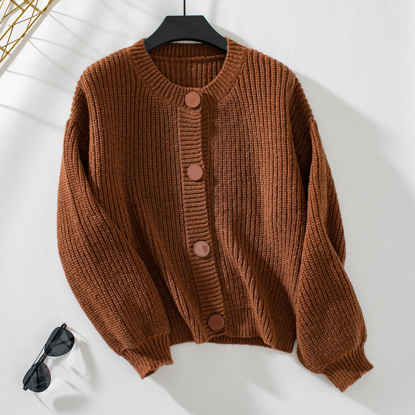 Damen gemütliche Strickjacke mit großen Knöpfen und lässigem Schnitt Sovae
