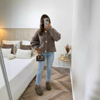 Damen Strickjacke mit dekorativen Knöpfen und praktischen Taschen Sovae