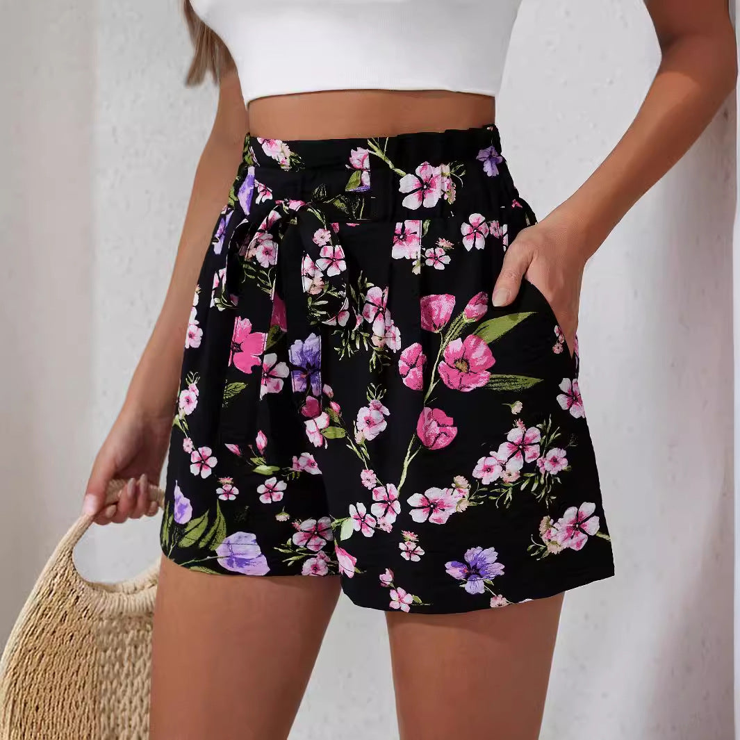 Damen Blumengemusterte Shorts mit weitem Bein Sovae