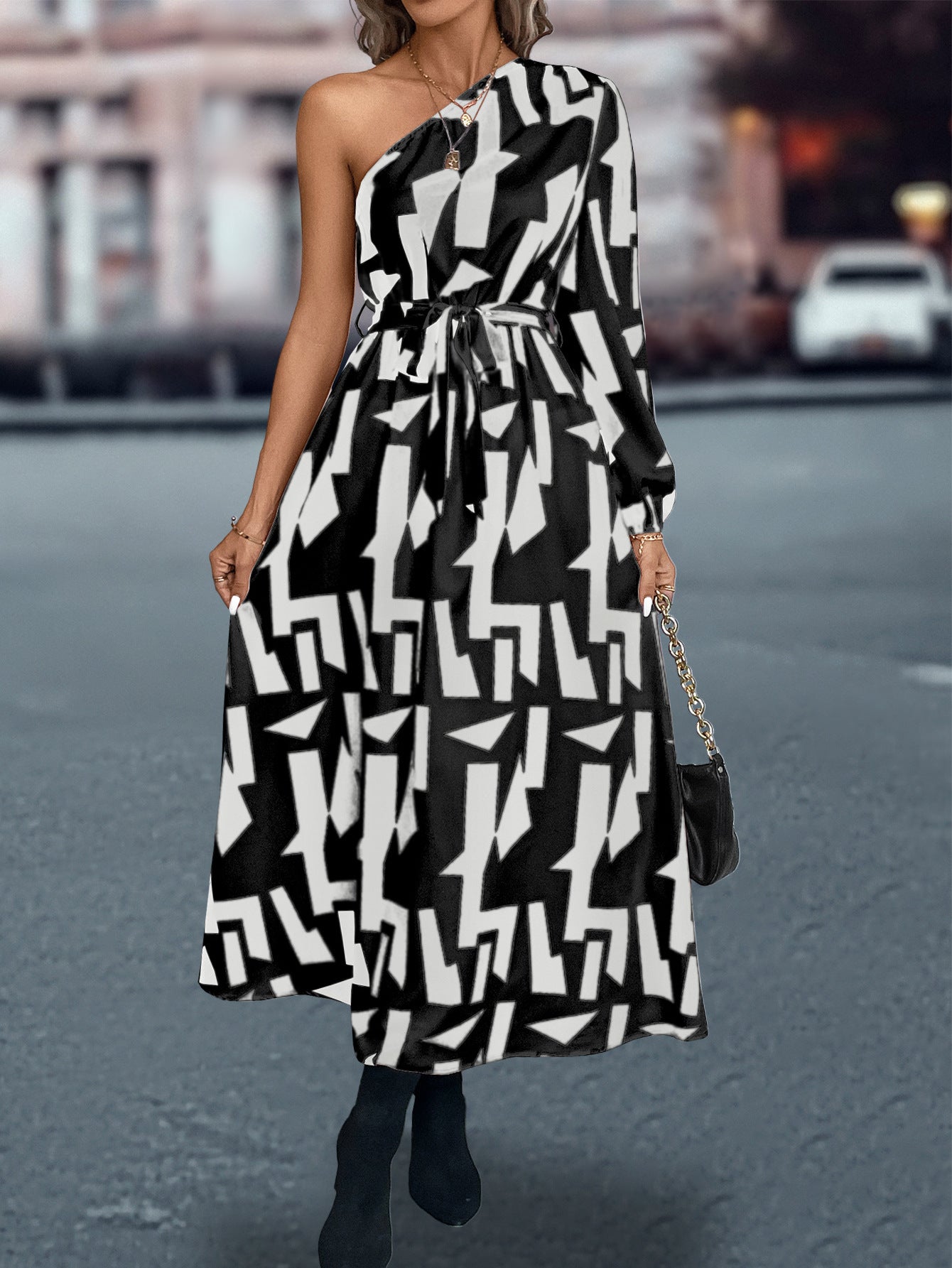 Damen Maxikleid mit asymmetrischem One-Shoulder-Design und Bindegürtel Sovae