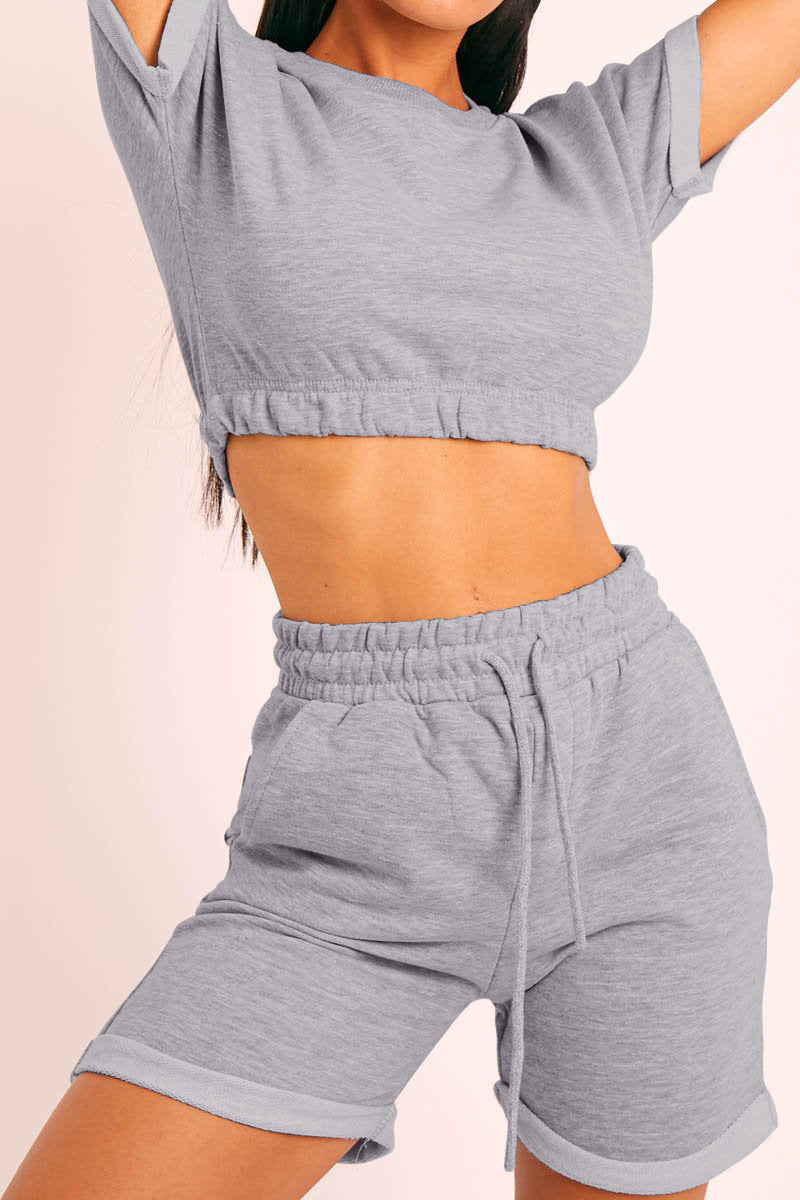 Damen Sportliches Lounge-Set mit verkürztem Oberteil und bequemen Shorts Sovae