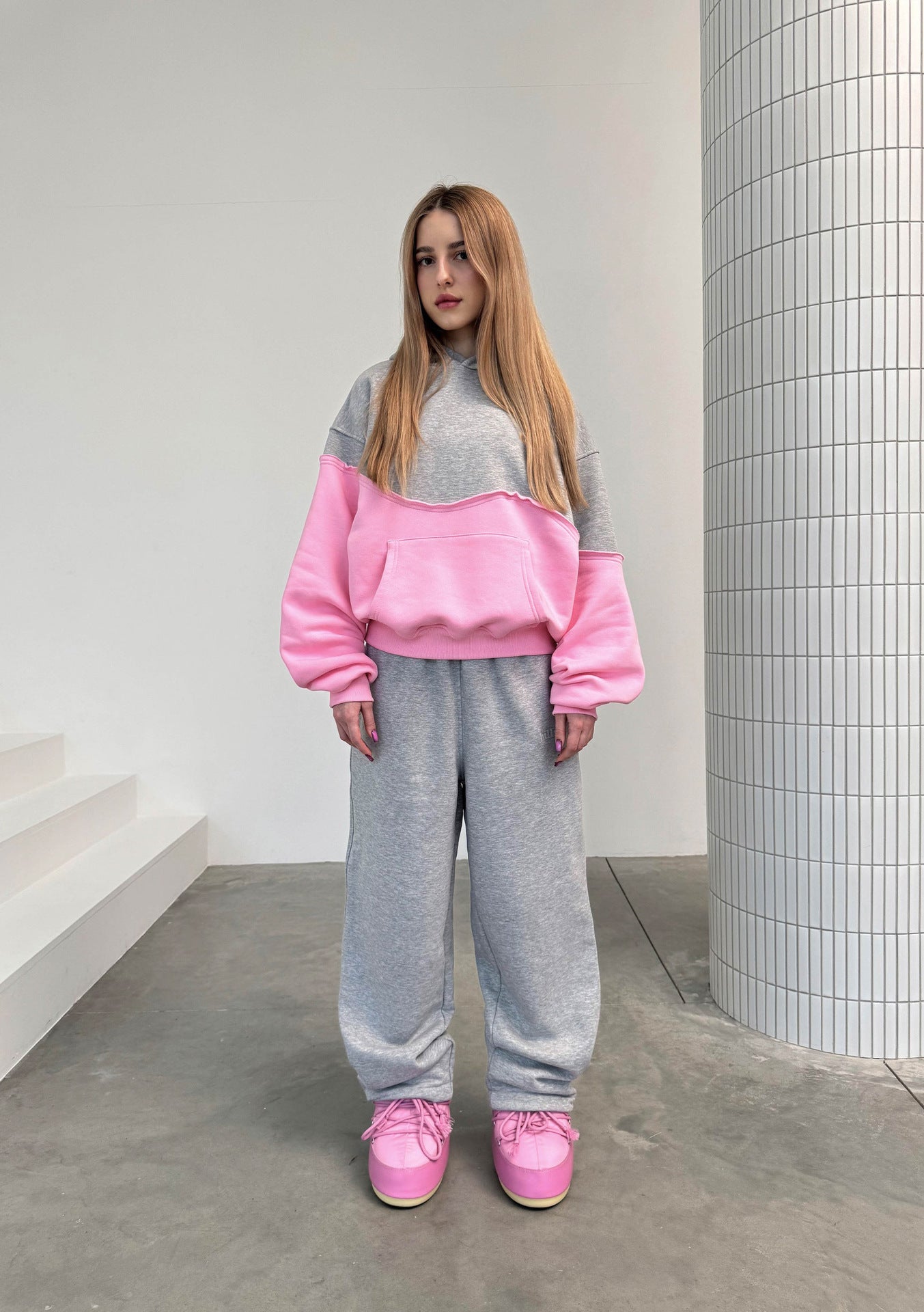 Damen sportliches Freizeit-Loungewear-Set mit kontrastierenden Einsätzen Sovae