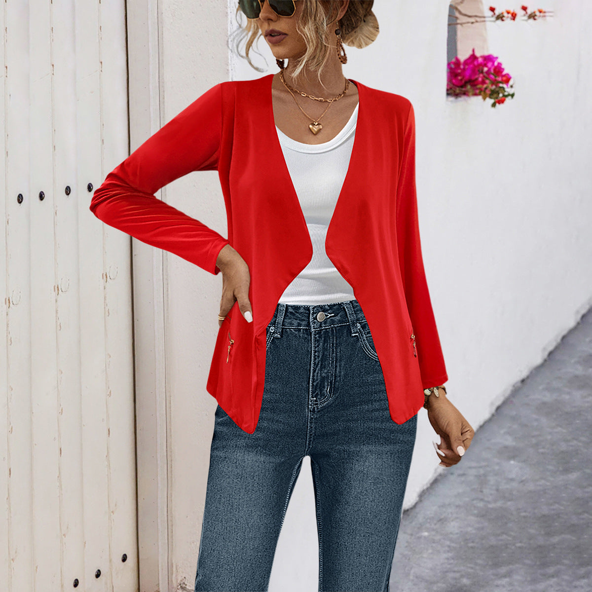 Damen elegante Jerseyjacke mit asymmetrischem Schnitt und subtilem Glanz Sovae