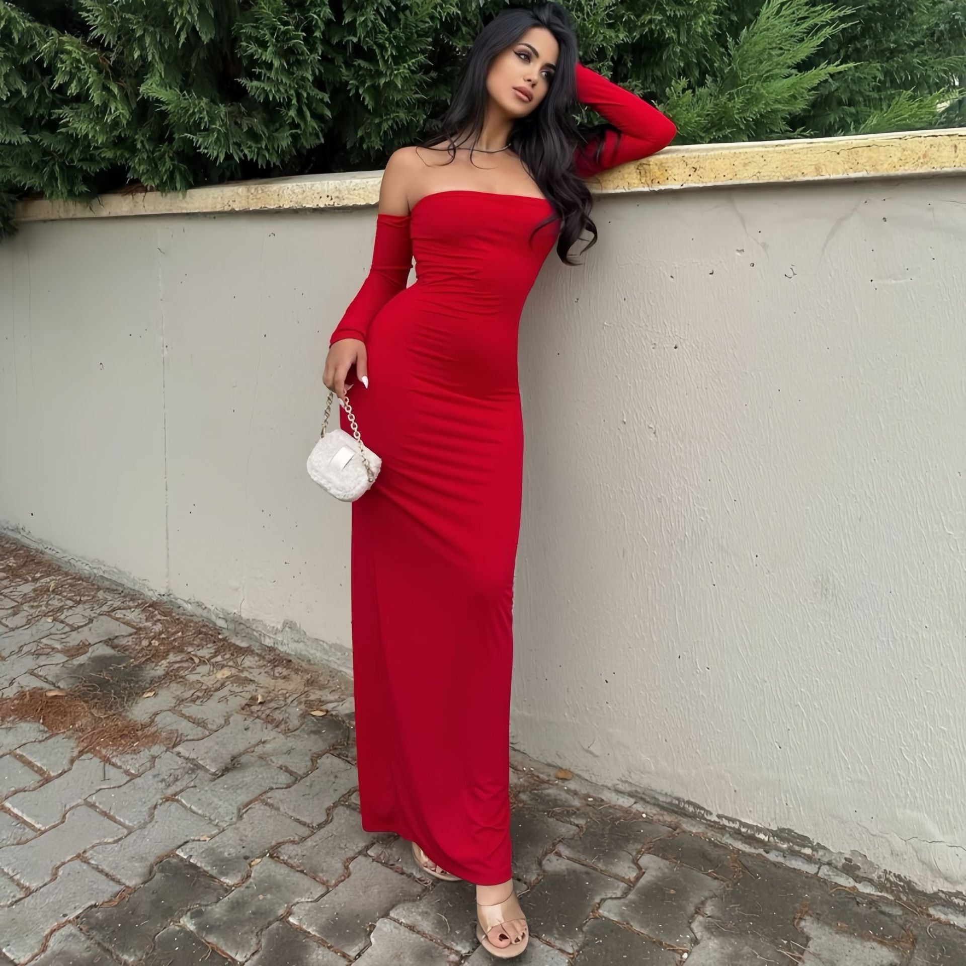 Damen Off-Shoulder Maxikleid mit figurformendem Schnitt Sovae