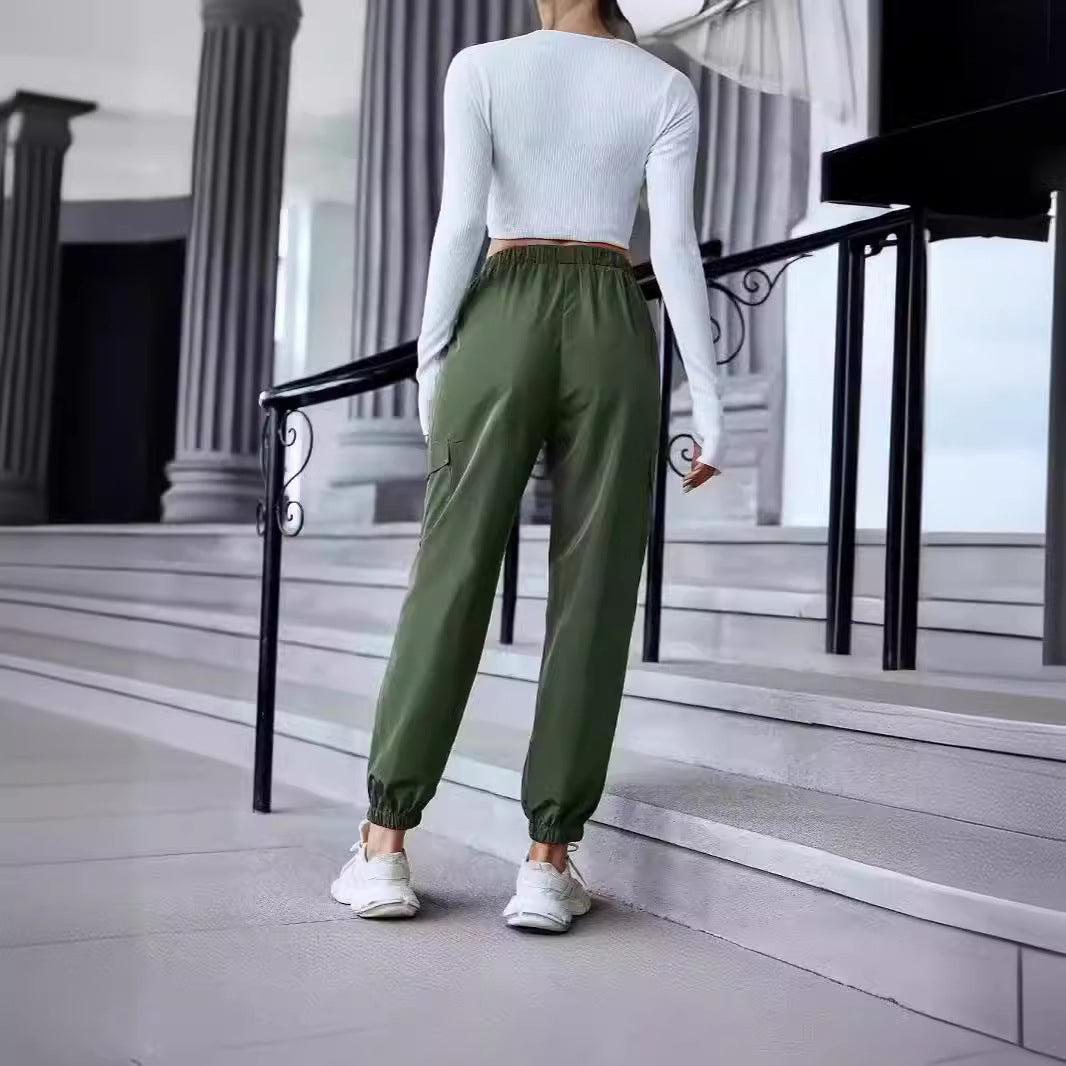 Damen Freizeit-Cargo-Hose mit elastischem Bund und praktischen Taschen Sovae