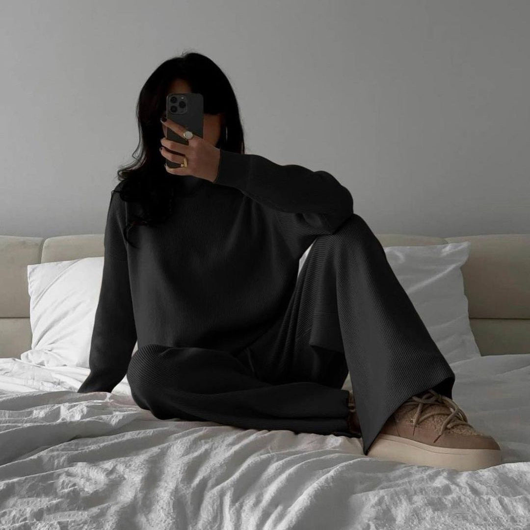 Damen Gemütliches und elegantes Strick-Loungewear-Set mit Rollkragen Sovae