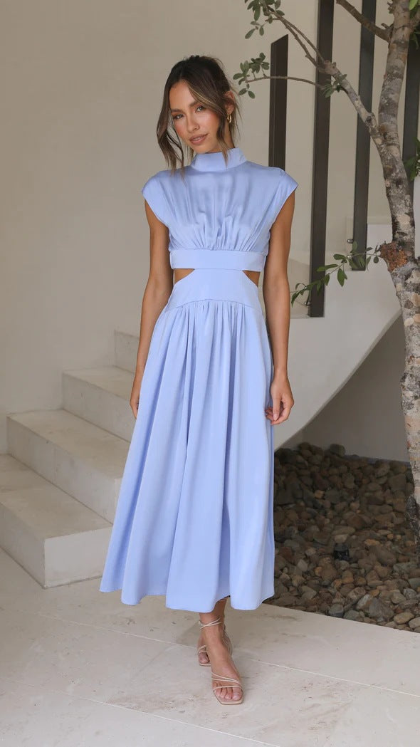 Damen Maxikleid mit elegantem Stehkragen und raffiniertem Cut-Out Sovae