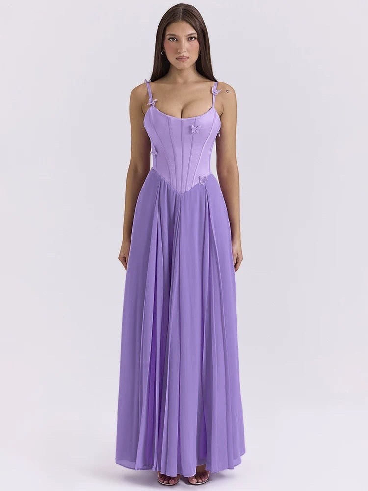 Damen Hochzeitskleid mit raffiniertem Korsett und fließendem Rock Sovae