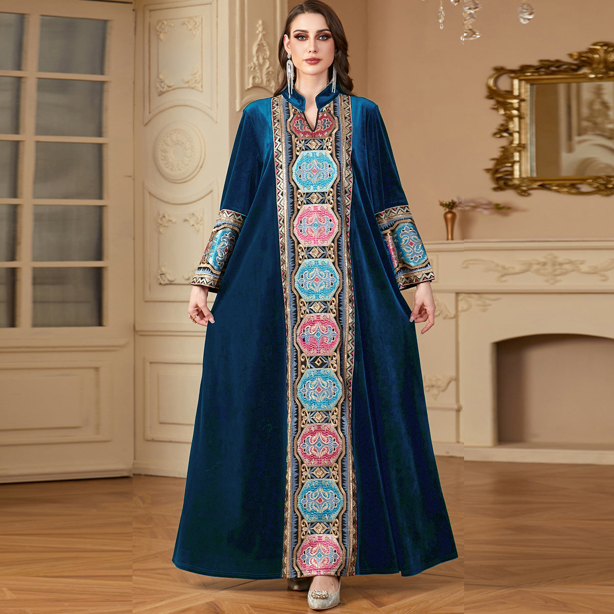 Damen Luxus Kaftan mit kunstvoller Stickerei Sovae
