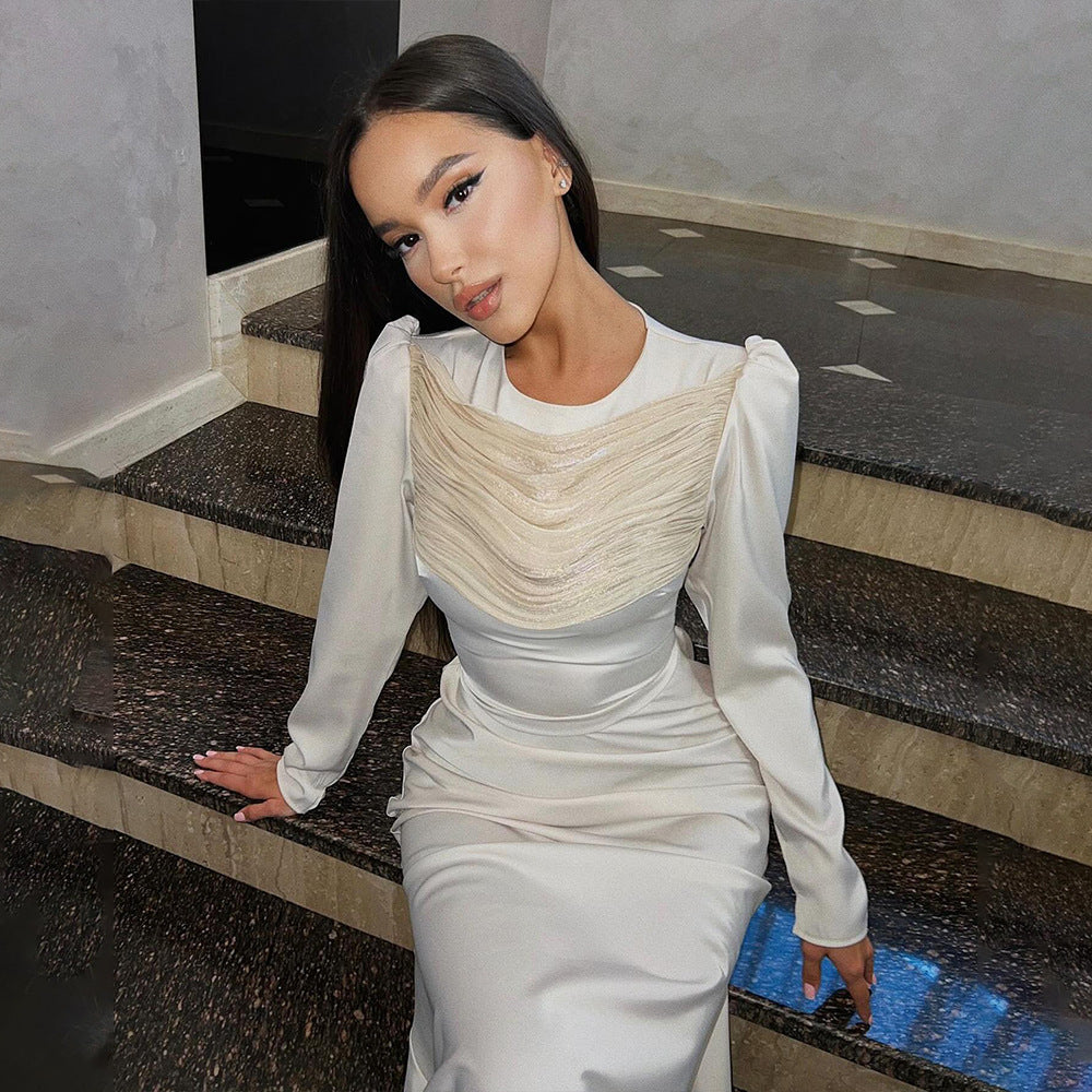 Damen Elegantes Maxikleid mit raffinierten Drapierungsdetails und langem Arm Sovae