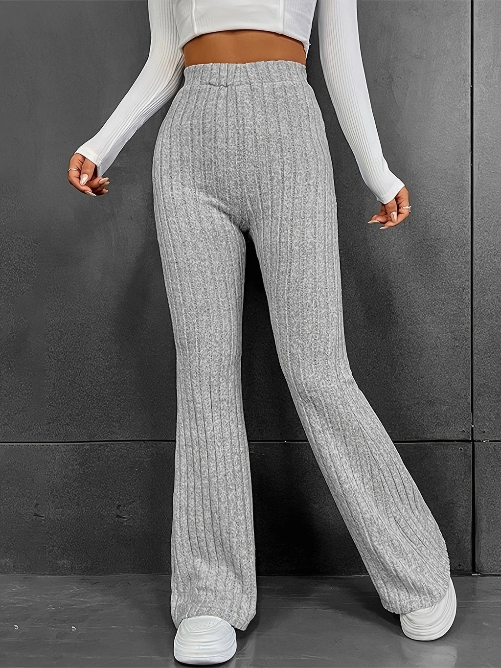 Damen Bequeme Flared-Strickhose mit hohem Bund und Rippstruktur Sovae