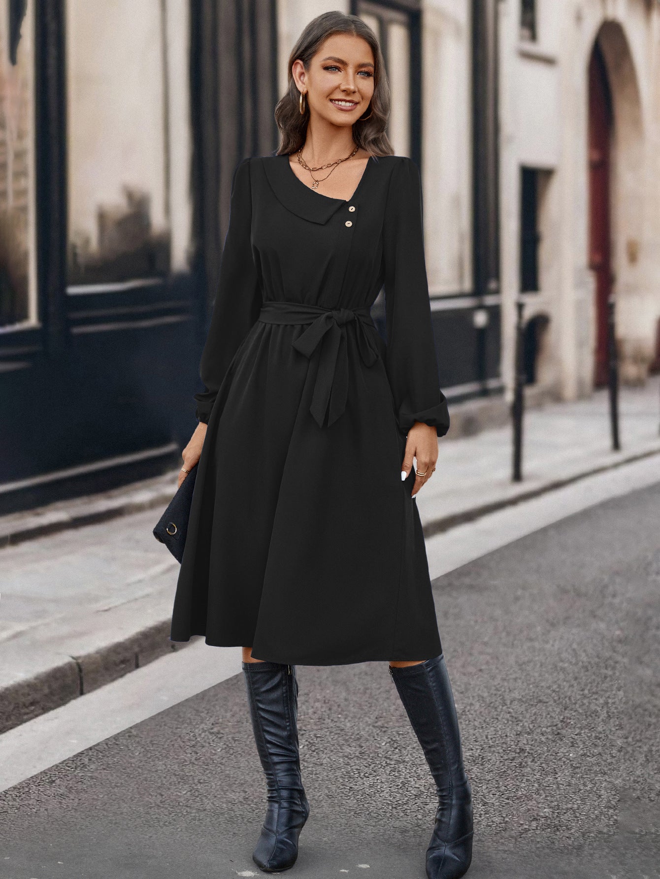 Damen Midikleid mit tailliertem Schnitt und Knopfdetails Sovae