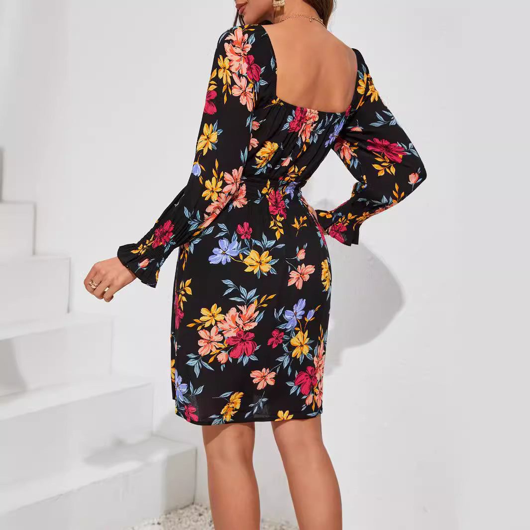 Damen Minikleid mit floralem Design und weitem Kragen Sovae