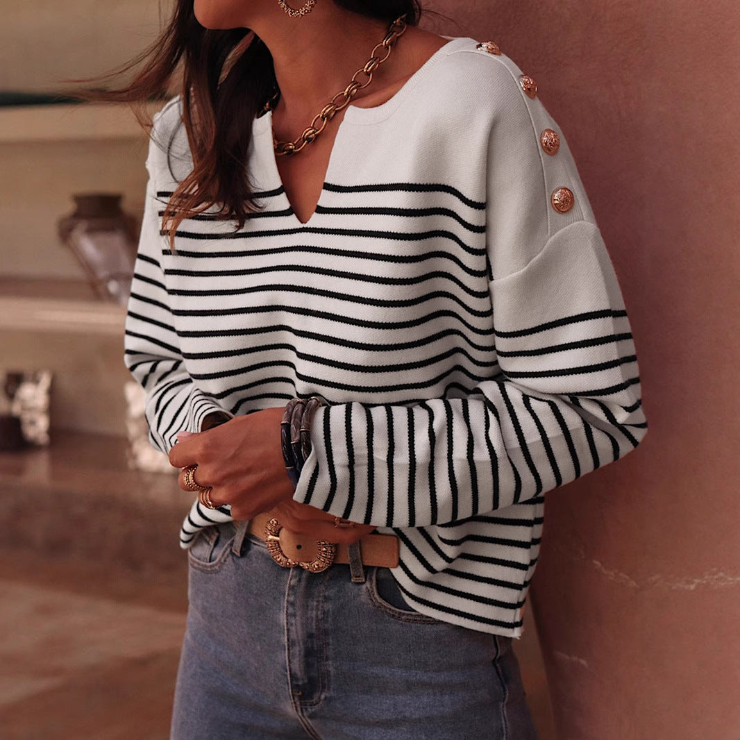 Damen modischer Sweater mit breiten Streifen und eleganten Knopfdetails Sovae