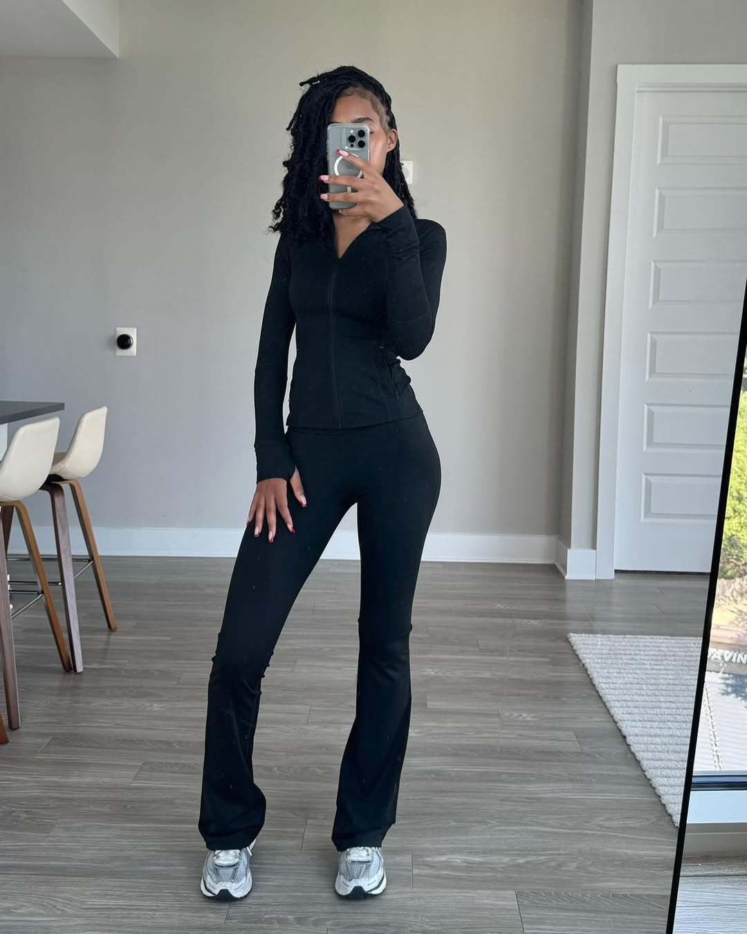 Damen Sportliches Freizeit-Loungewear-Set mit enganliegendem Langarmoberteil und hoher Taille Sovae