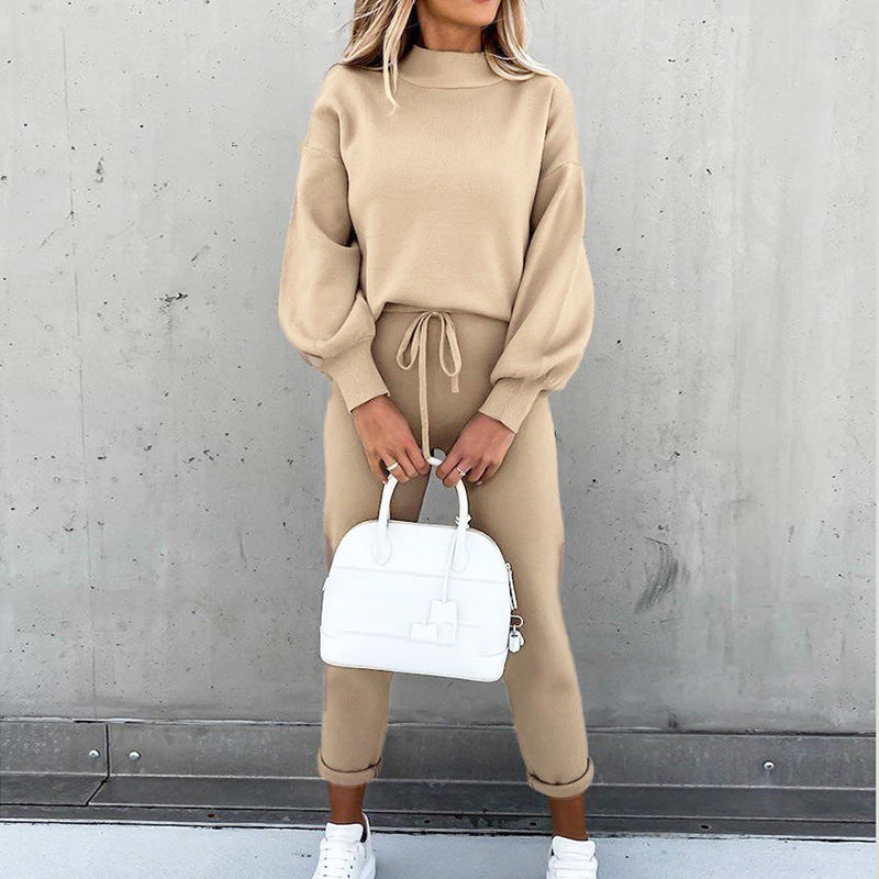 Damen Sportliches Set aus Sweatshirt und Jogginghose Sovae