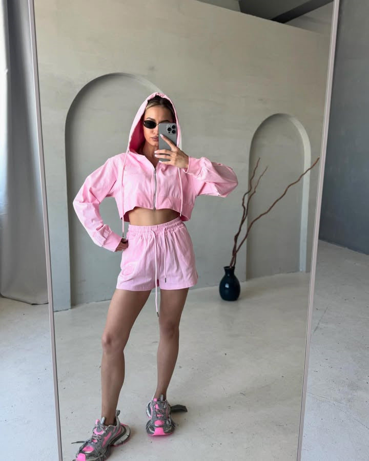 Damen Freizeit-Crop-Set mit Hoodie und Shorts Sovae