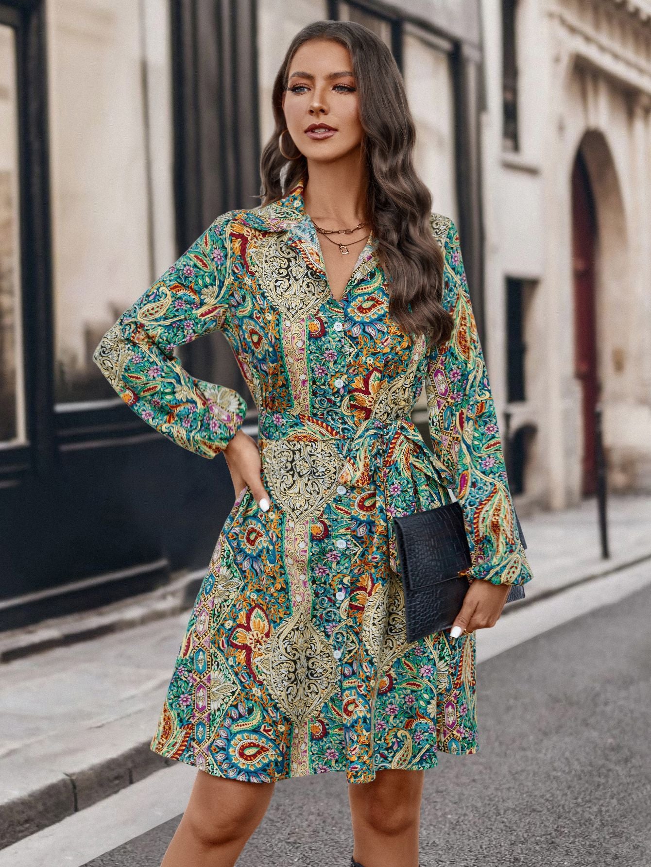 Damen Hemdblusenkleid mit buntem Paisleymuster und Gürtel Sovae