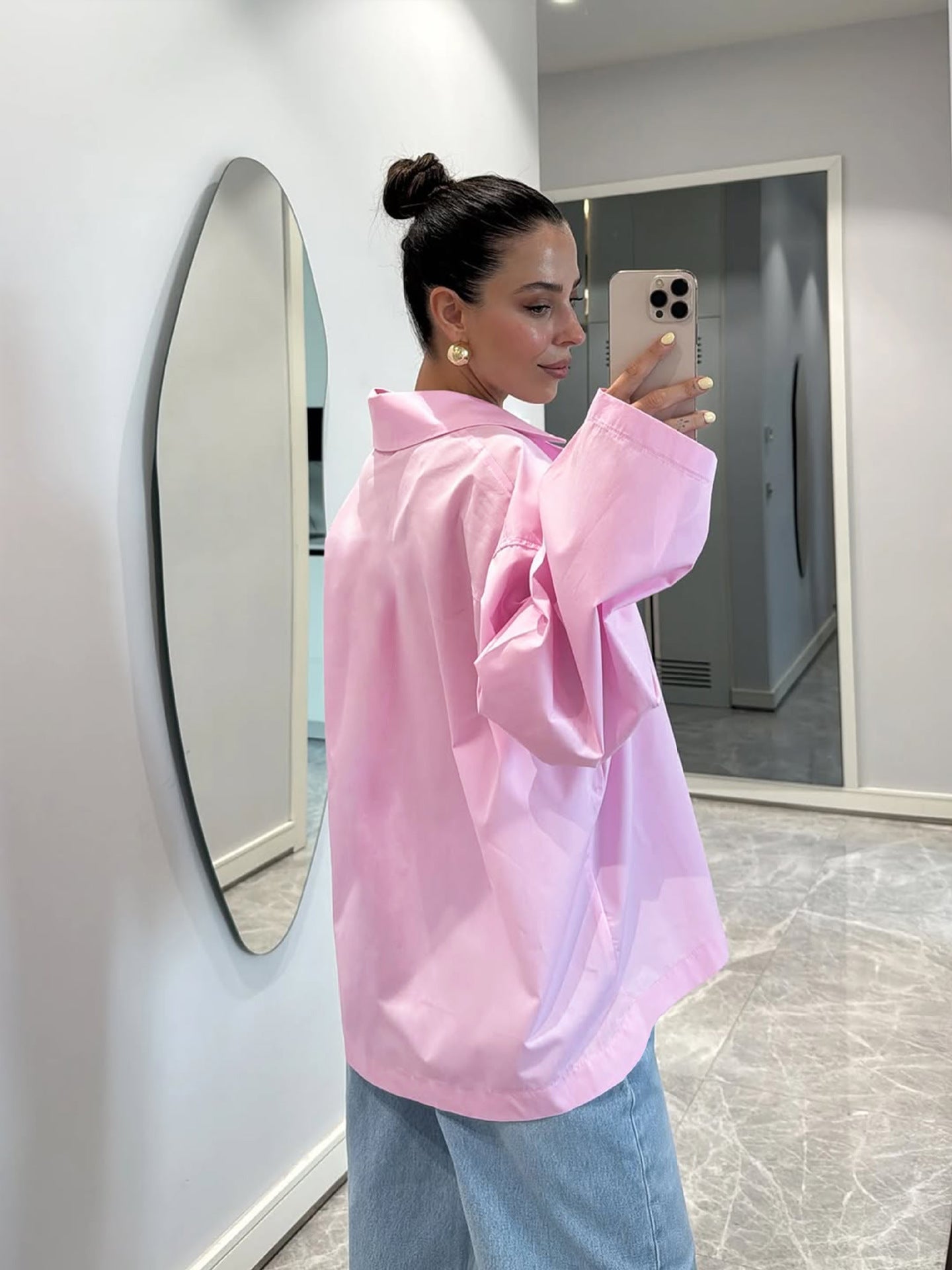 Damen Wickelbluse mit langen Ärmeln und modernen Knopfdetails Sovae