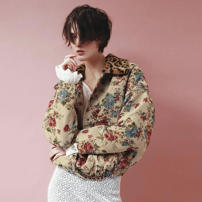 Damen Modische Blütenmusterjacke mit Leopardenkragen Sovae