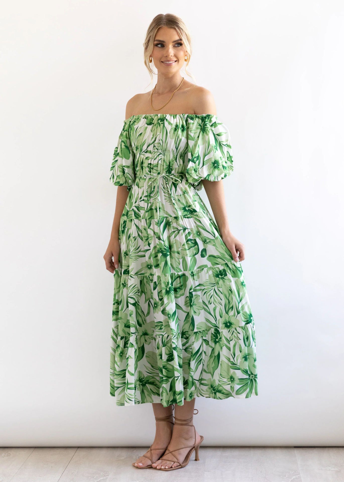 Damen maxi Kleid mit Off-Shoulder Design und floraler Prints Sovae