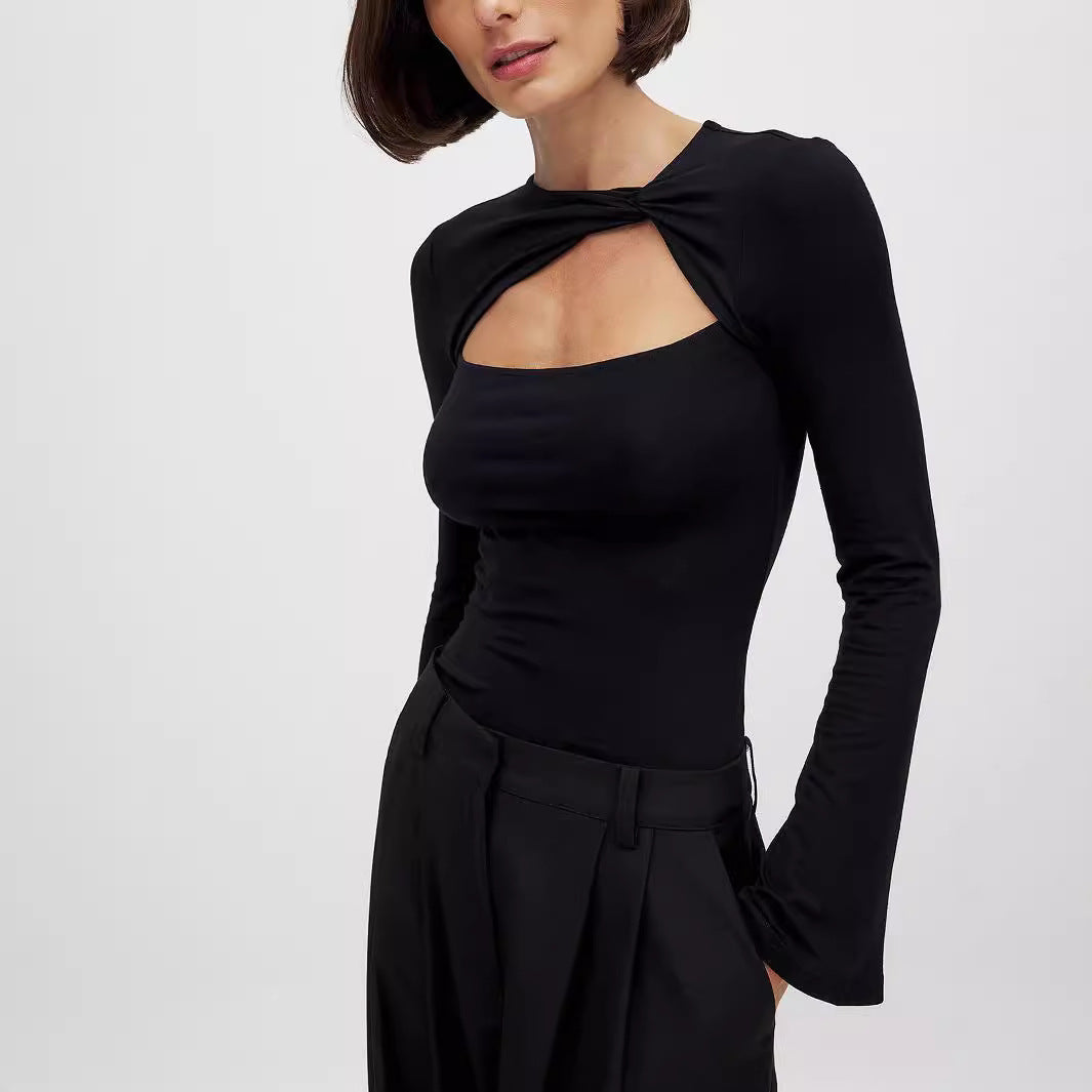 Damen Langarmshirt mit modernem Cut-Out und Knoten-Detail Sovae
