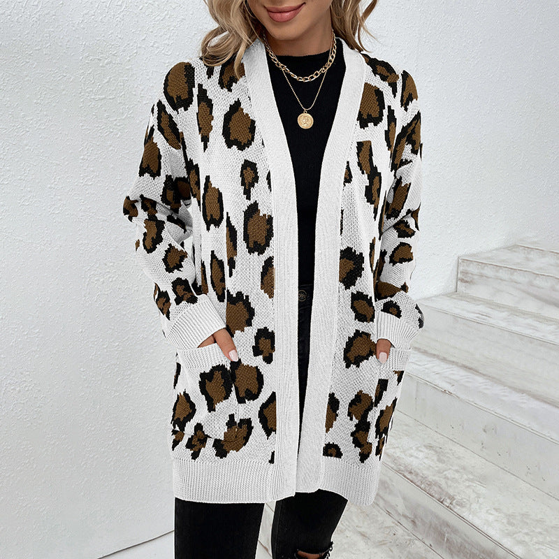 Damen modische Strickjacke mit Leopardenmuster und praktischen Taschen Sovae