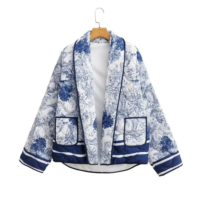 Damen leichte Steppjacke im botanischen Design mit großen Taschen Sovae