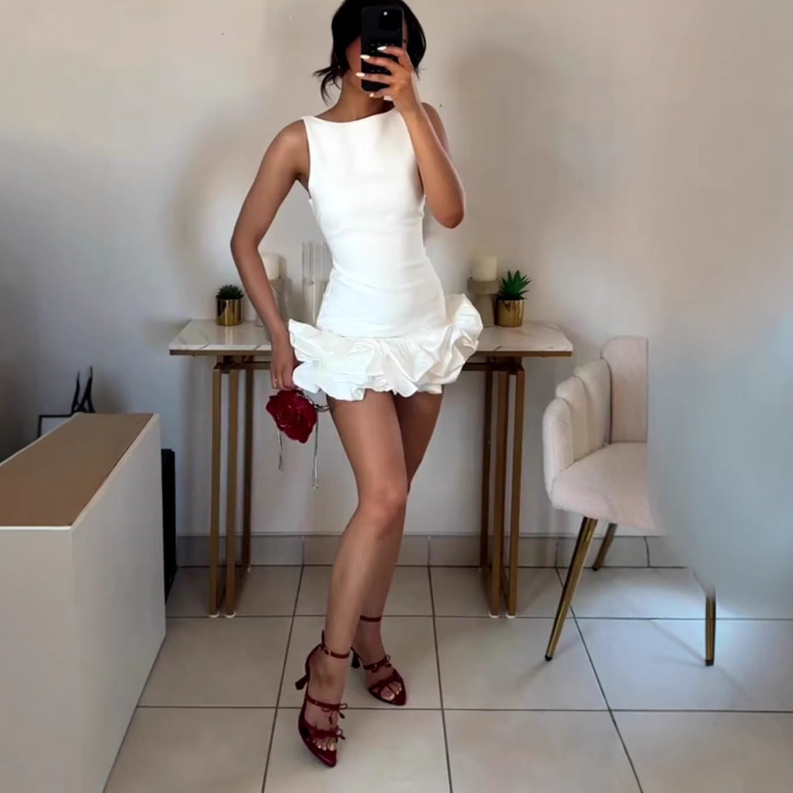 Dame verführerisches Minikleid mit aufregendem Rüschensaum Sovae