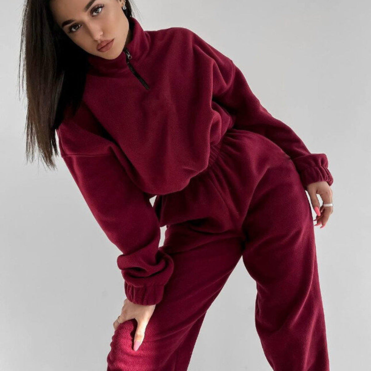 Damen bequeme Fleece-Loungejacke mit verkürztem Reißverschluss und elastischem Bund Sovae