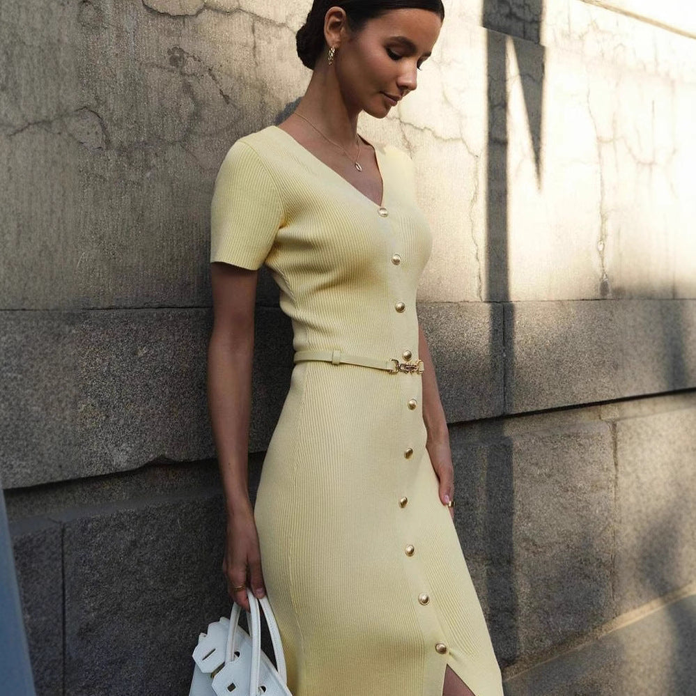 Damen Midi-Kleid mit strukturiertem Rippdesign und Knopfleiste Sovae