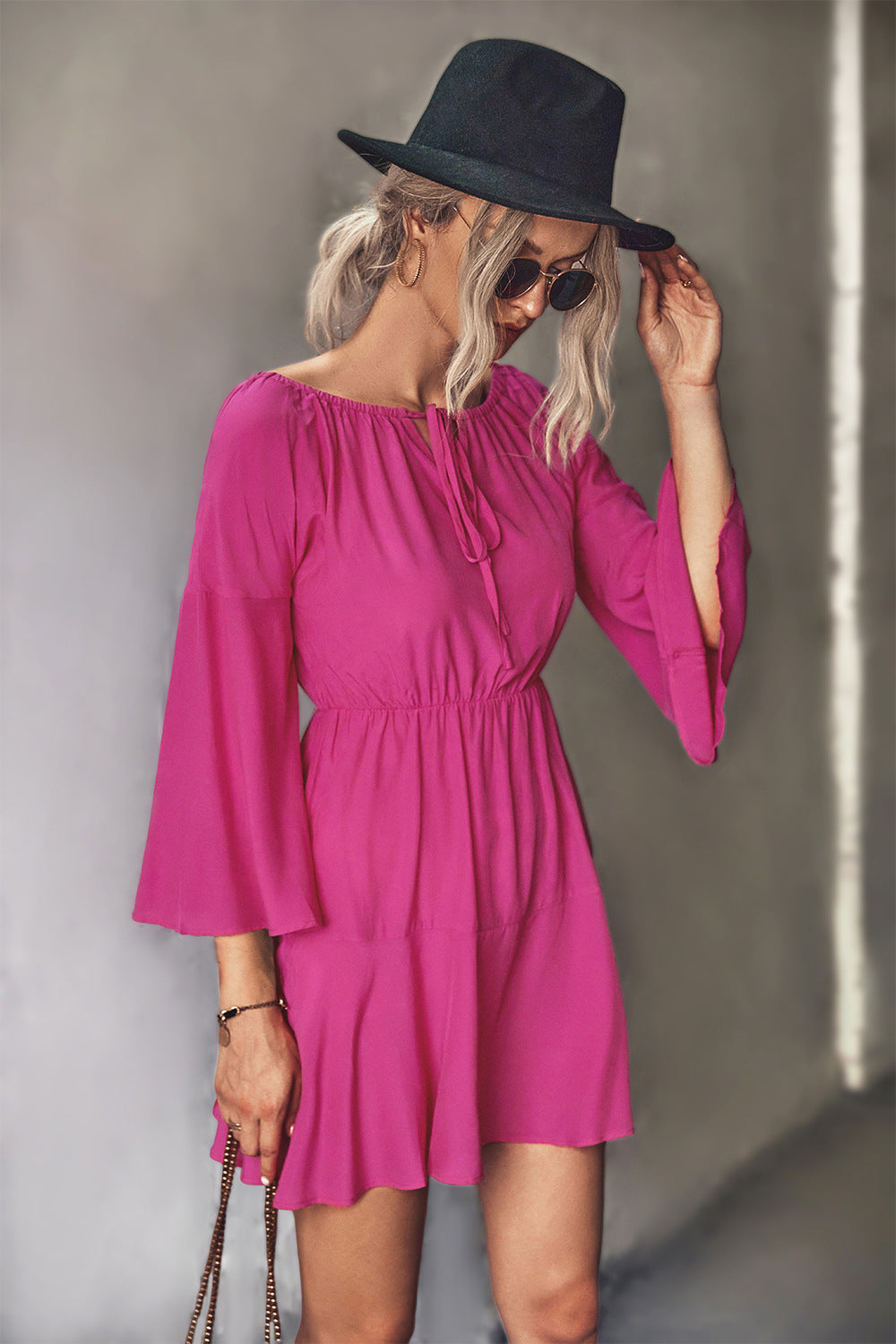 Damen Frühling Minikleid mit elastischem Taillenbund und voluminösen Ärmel Sovae