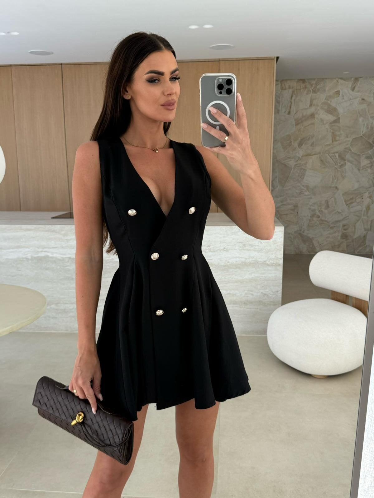 Damen Modischer Minikleid mit schwingendem Saum und Knopfdetails Sovae