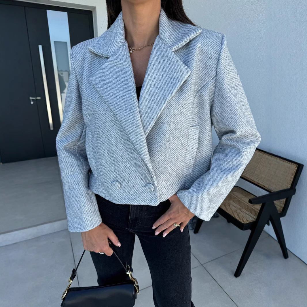 Damen Elegante kurze Blazerjacke mit doppelten Knöpfen und breitem Revers Sovae