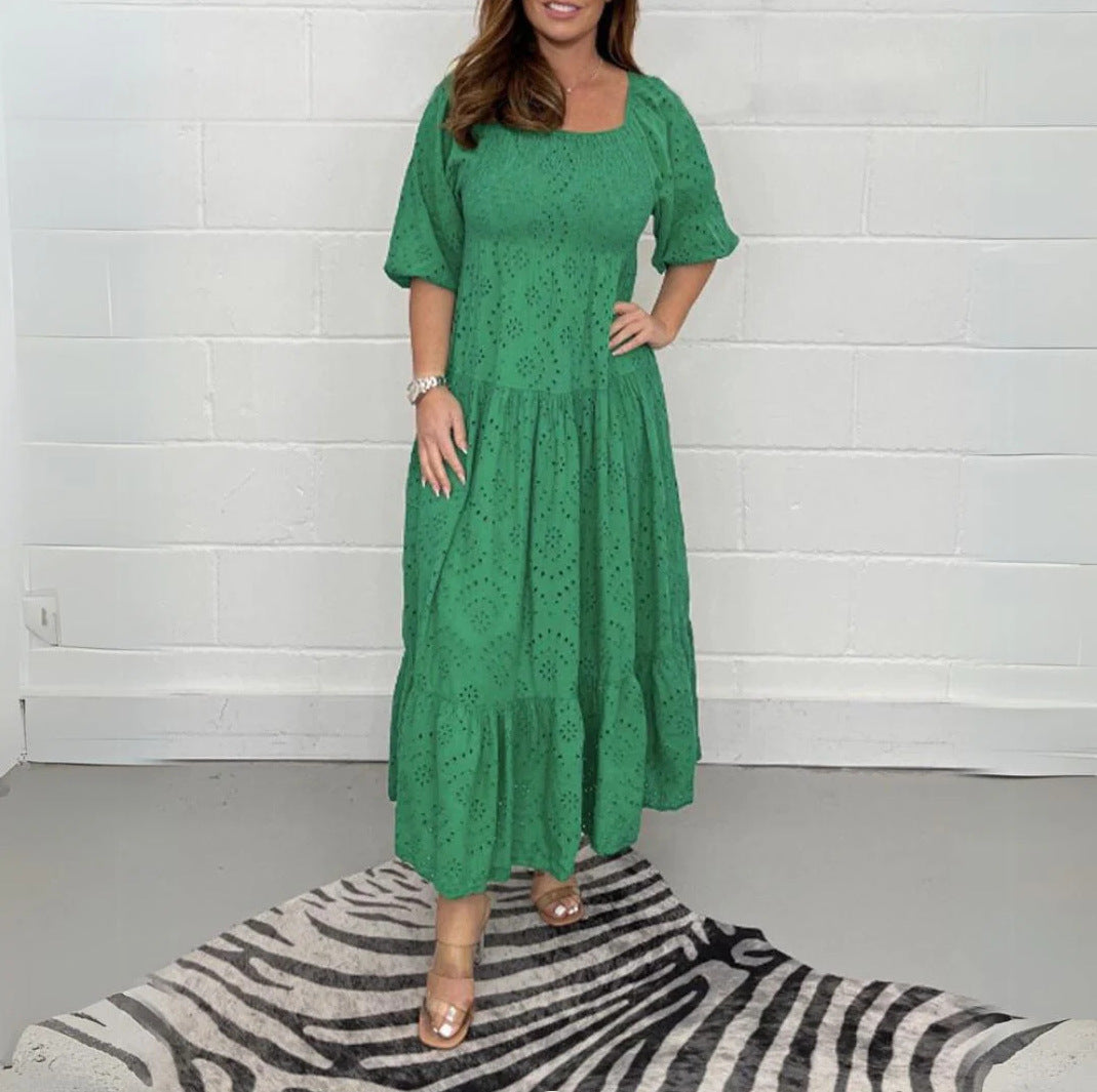 Damen Maxikleid mit häkelartigen Details und voluminösem Saum Sovae