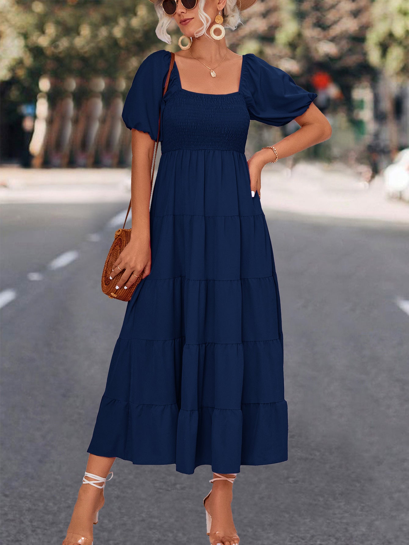 Damen Midi-Kleid mit elastischer Taillierung und voluminösen Puffärmeln Sovae