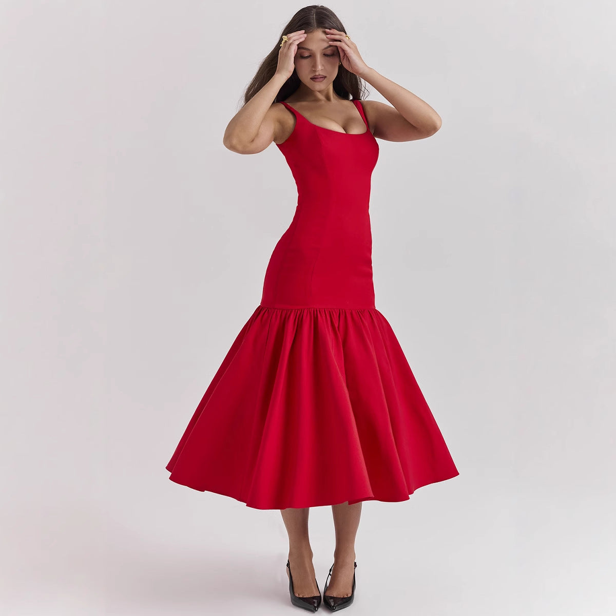 Damen figurbetontes Maxikleid mit voluminösem Rüschensaum Sovae