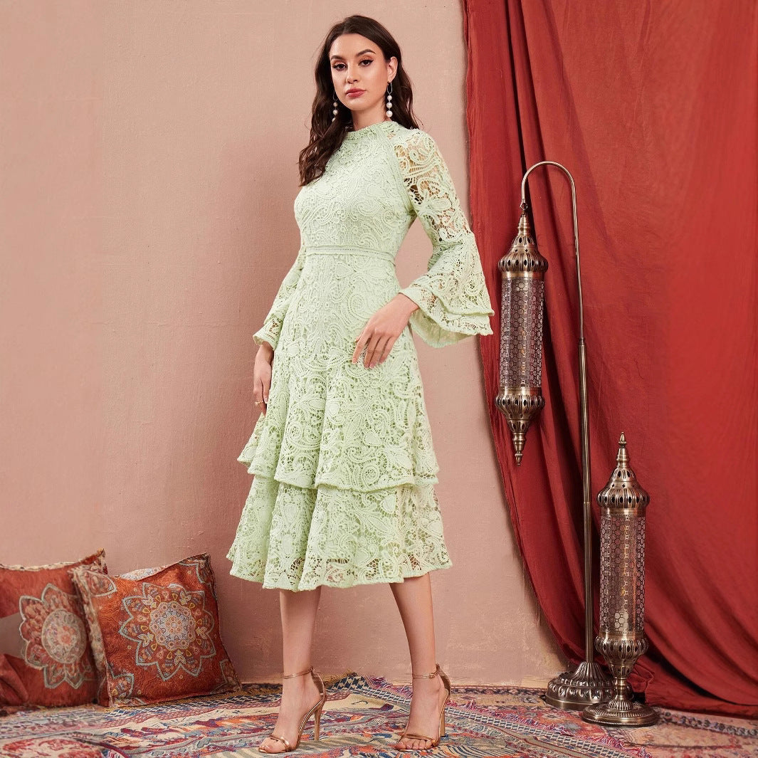 Damen Spitzen-Maxikleid mit voluminösen Ärmeln Sovae
