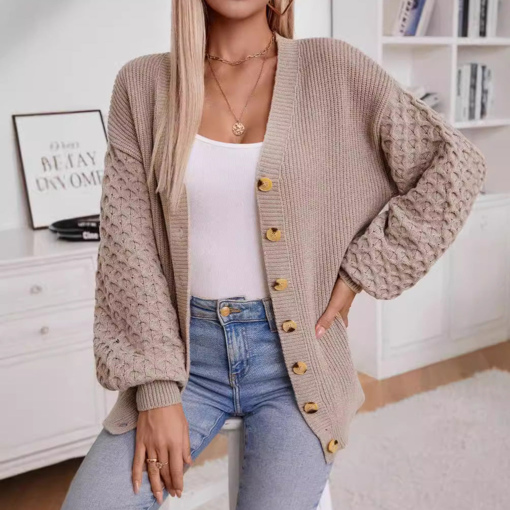 Damen Strickjacke mit strukturiertem Ärmel und Knopfdetails Sovae