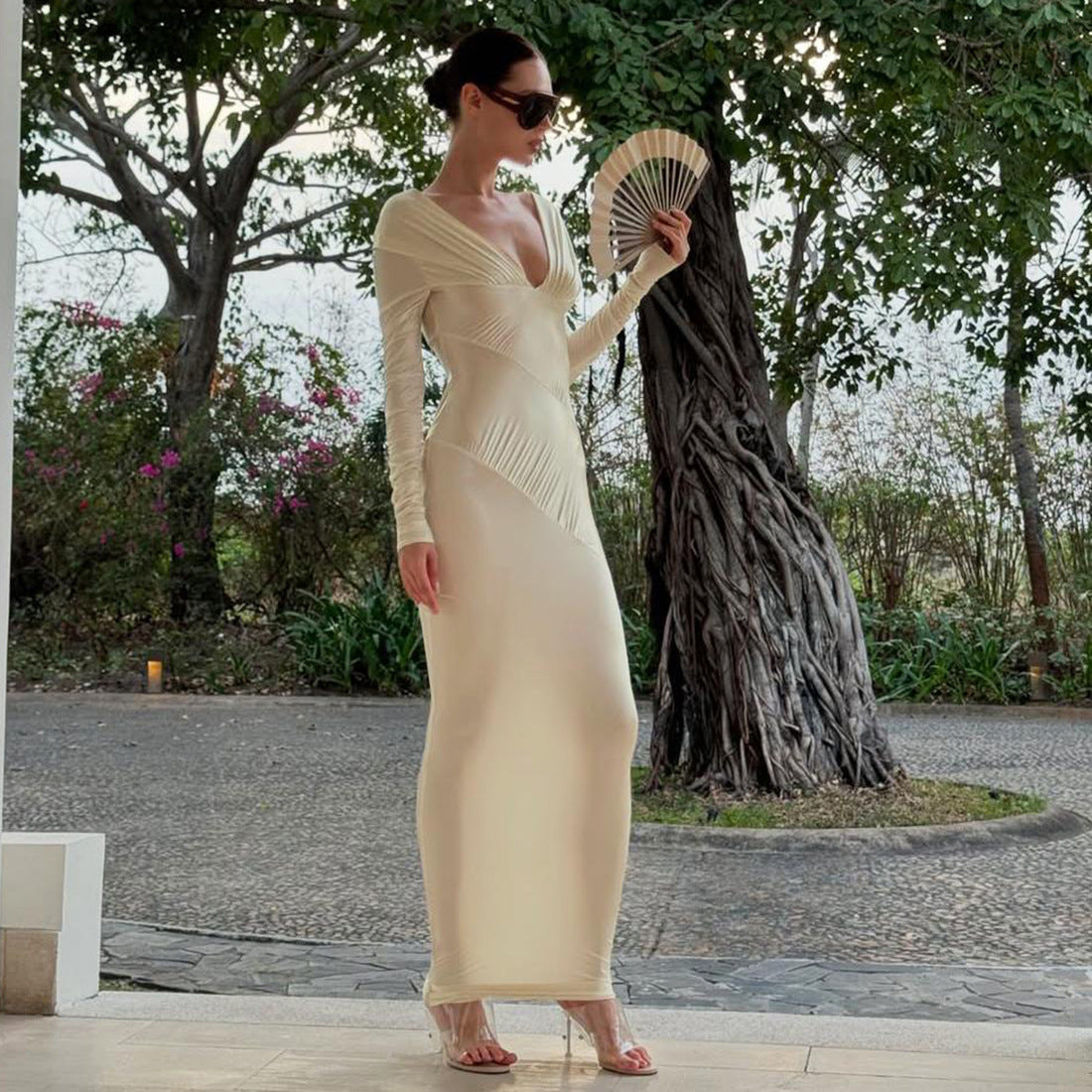 Damen Elegantes Langarm-Maxi-Kleid mit raffinierten Drapierungen Sovae