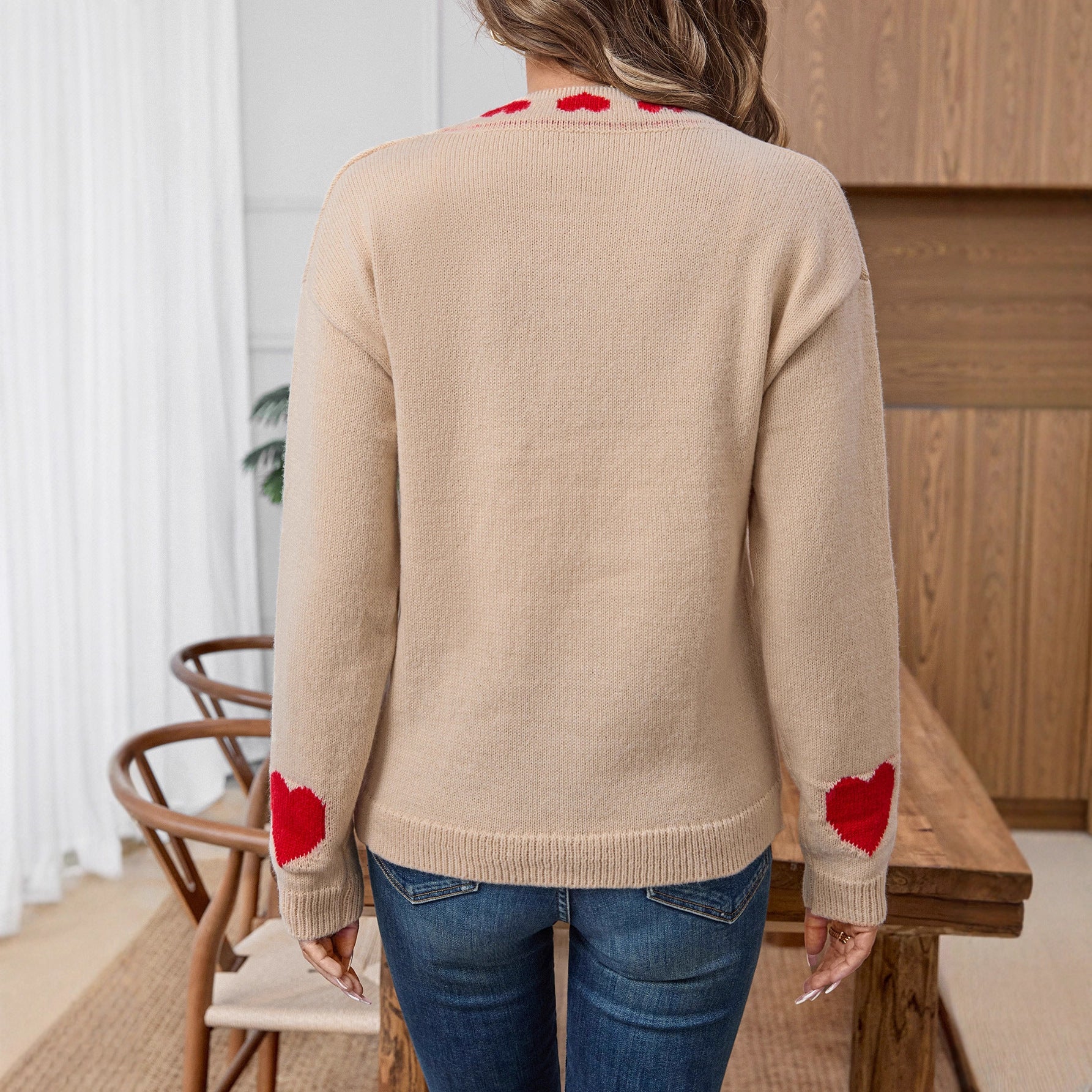 Damen Strickjacke mit romantischen Herzmotiven und Schnüroptik Sovae
