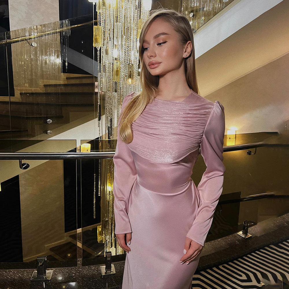 Damen Elegantes Maxikleid mit raffinierten Drapierungsdetails und langem Arm Sovae