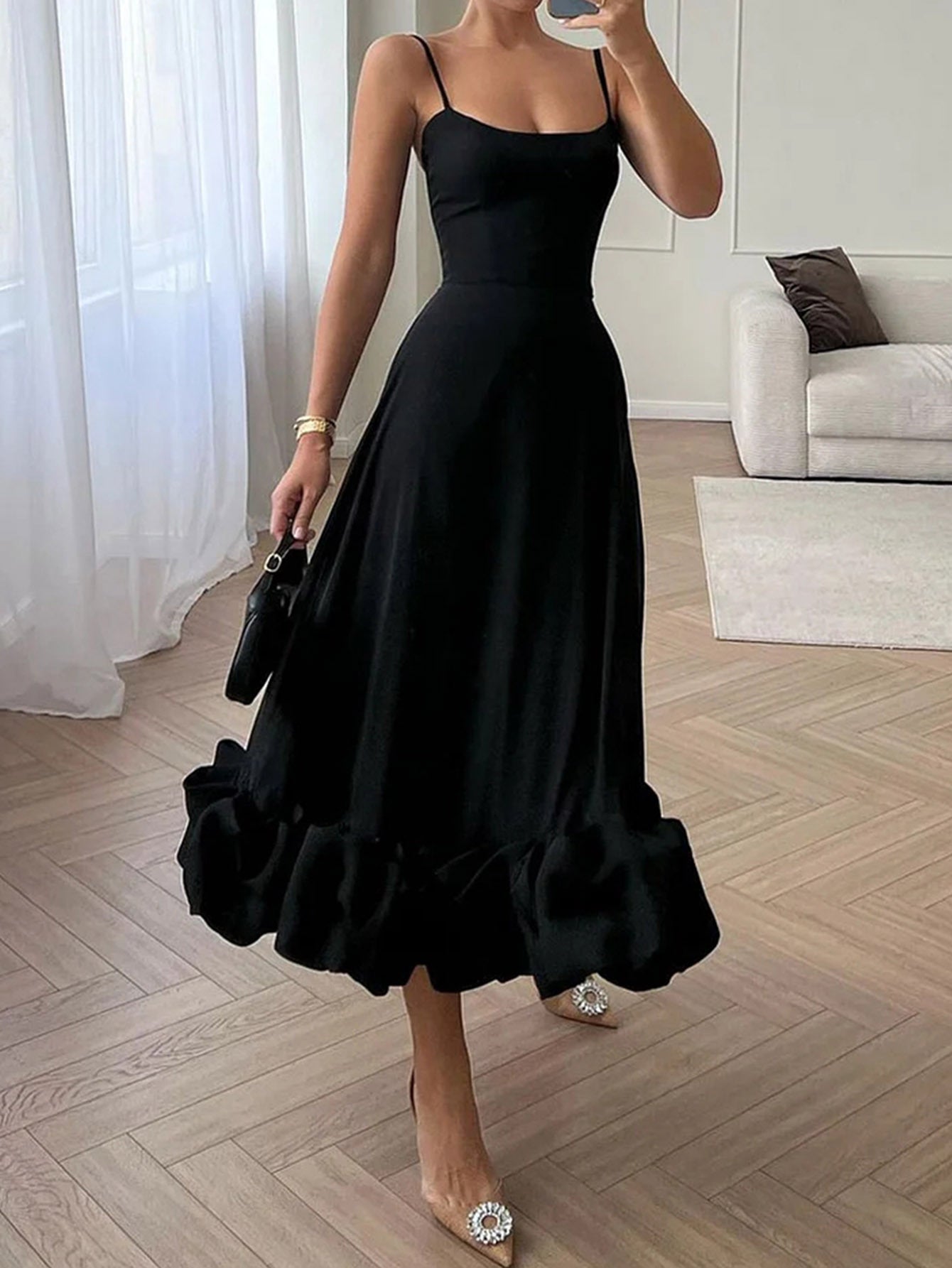 Damen Elegantes Maxikleid mit voluminösem Rüschensaum Sovae