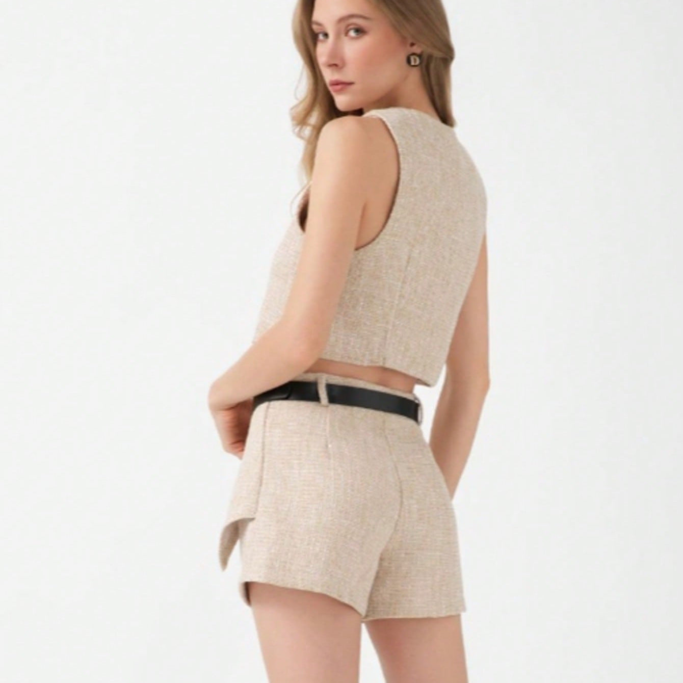 Damen Tweed-Shorts-Set mit tailliertem Oberteil und Gürtel Sovae